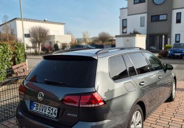 VW Golf 186.000 km 8.500 &euro; Münzenberg 35516