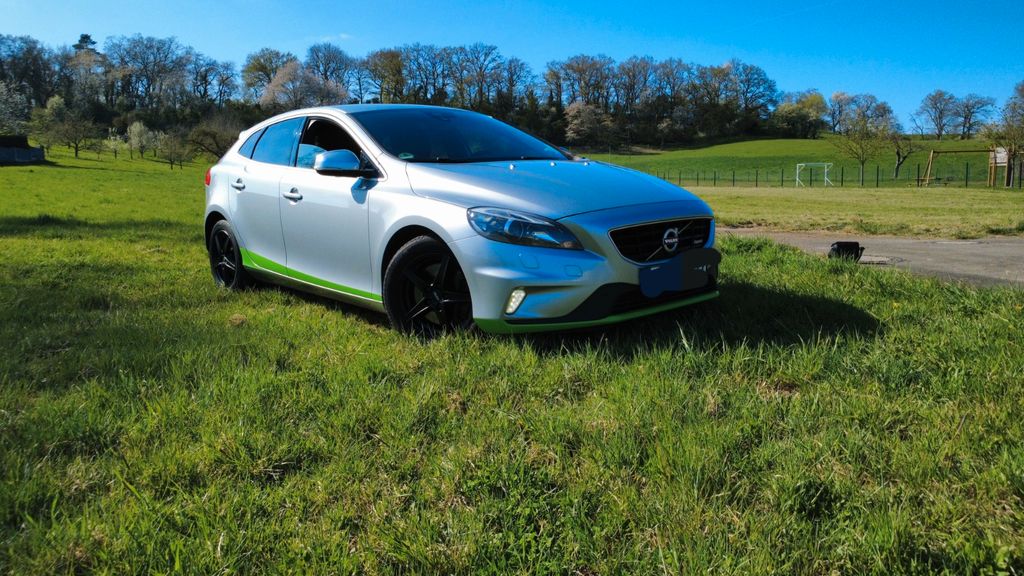 Volvo V40 164.000 km 9.600 &euro; Hungen-Rabertshausen 35410