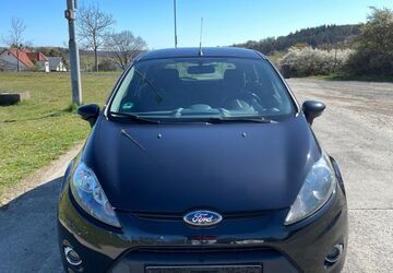 Ford Fiesta 93.500 km 5.750 &euro; Biebertal 35444