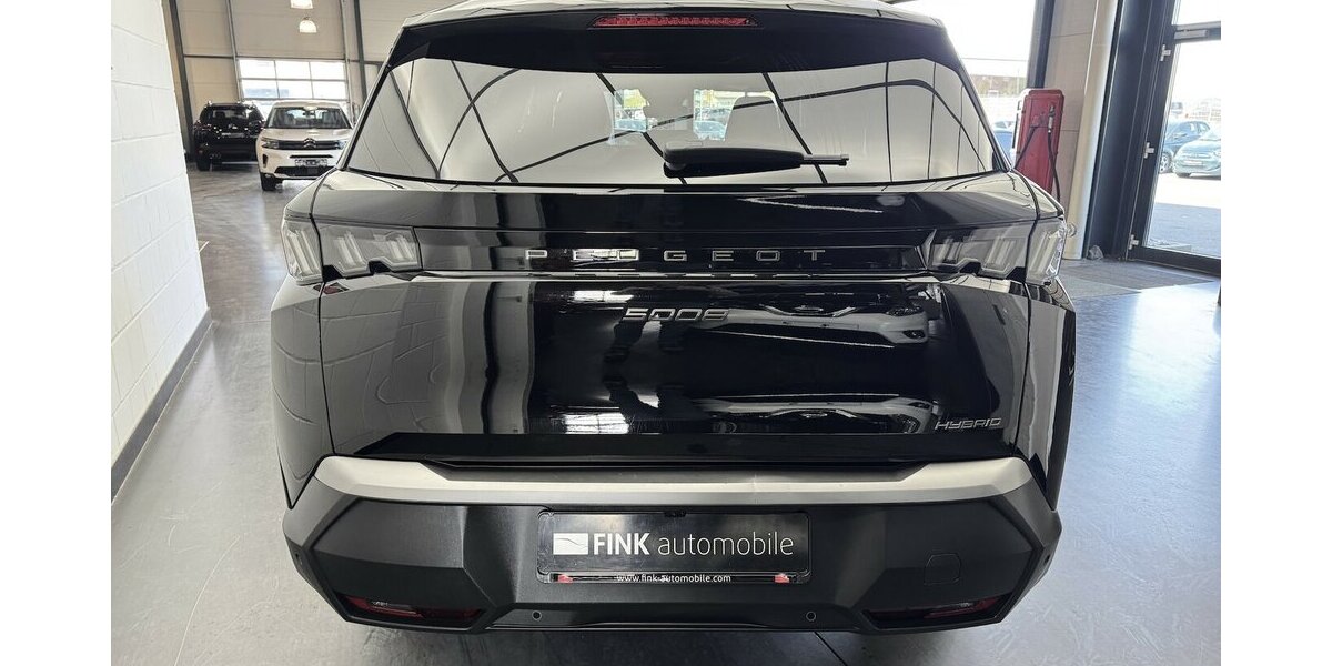 Peugeot 5008 145 Mild Hybrid Allure7 Sitzer LED 360°Cam 35.800 km 28.760 &euro; Lich 35423