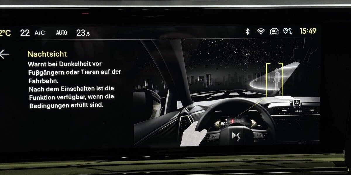 DS Automobiles DS7 Blue HDI 130 Étoile LED Nachtsicht Pano 29.800 km 28.990 &euro; Lich 35423