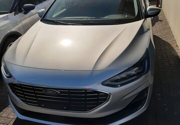 Ford Focus 34.000 km 18.500 &euro; Wehrheim 61273