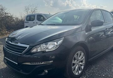 Peugeot 308 138.000 km 7.399 &euro; Münzenberg Gambach 35516