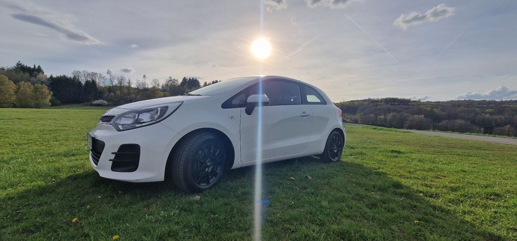 Kia Rio 85.160 km 6.550 &euro; Haiger 35708
