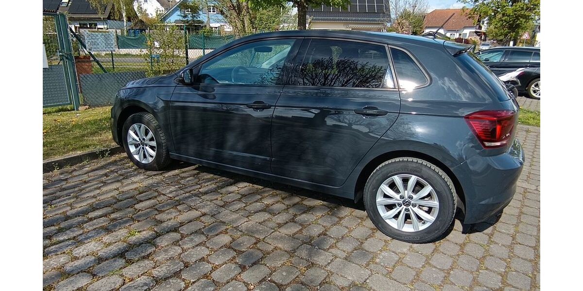 VW Polo 42.500 km 15.900 &euro; Buseck 35418