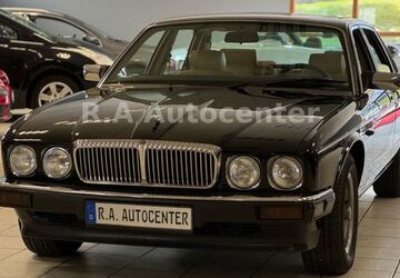 Jaguar XJ40 188.591 km 12.490 &euro; Breitscheid-Medenbach 35767