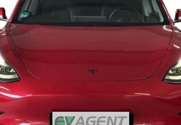 Tesla Model 3 175.290 km 18.099 &euro; Herborn 35745