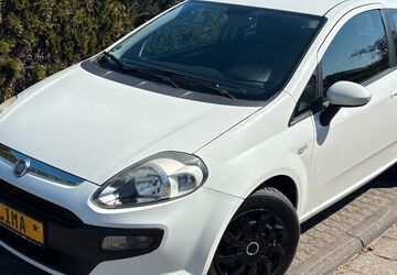 Fiat Punto Evo 98.000 km 3.990 &euro; Buseck / Oppenrod 35418