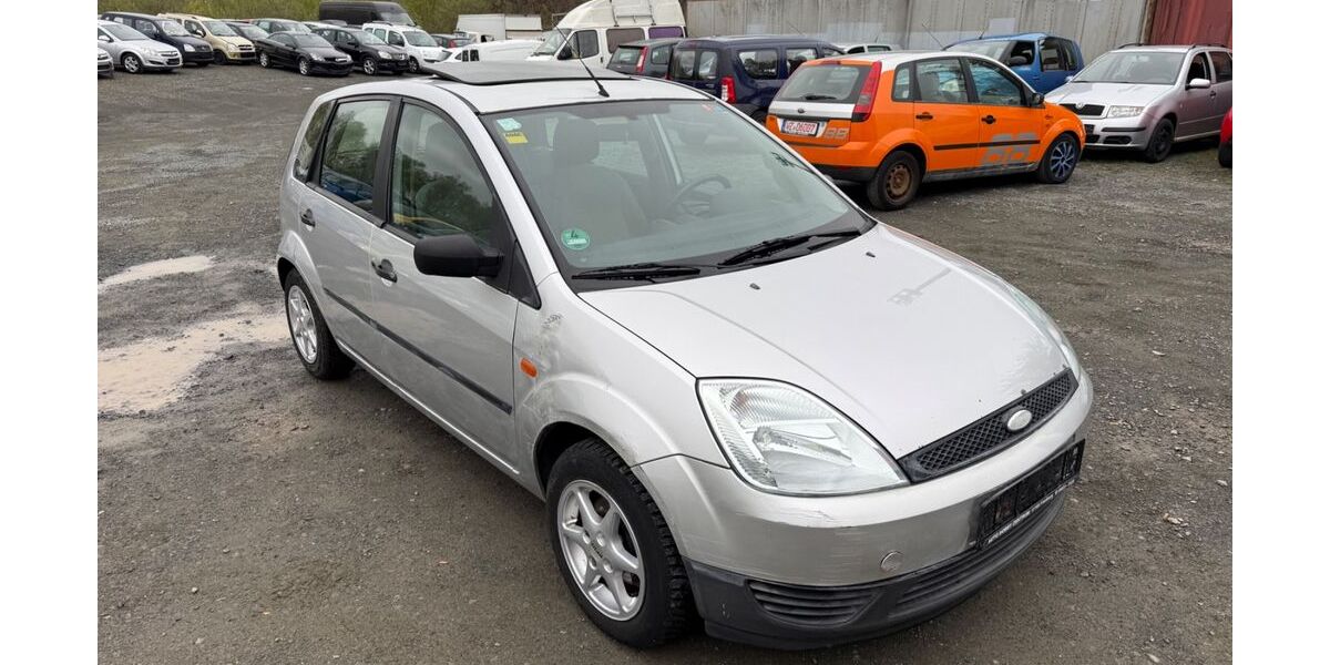 Ford Fiesta 380.000 km 550 &euro; Wetzlar 35576