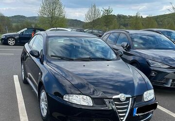 Alfa Romeo GT 147.000 km 7.999 &euro; Reiskirchen 35447