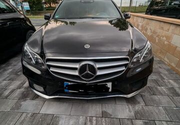 Mercedes-Benz E 300 142.000 km 17.900 &euro; Hüttenberg 35625