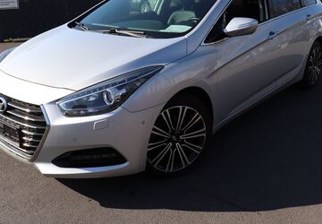 Hyundai i40 82.717 km 12.990 &euro; Heuchelheim b. Giessen 35452