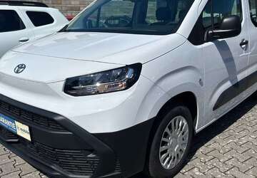 Toyota Proace 4.872 km 24.950 &euro; Butzbach 35510