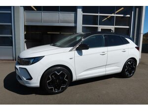 Opel Grandland (X) 51.950 km 24.990 &euro; Bad Endbach 35080