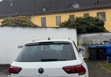VW Tiguan 78.000 km 27.000 &euro; Lahnau 35633