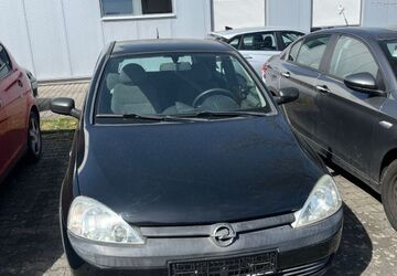 Opel Corsa 131.715 km 750 &euro; Braunfels 35619