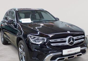 Mercedes-Benz GLC 300 141.358 km 26.389 &euro; Fernwald-Steinbach 35463
