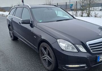 Mercedes-Benz E 350 329.000 km 4.200 &euro; Butzbach 35510