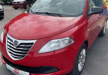 Lancia Ypsilon 81.969 km 5.890 &euro; Giessen 35394