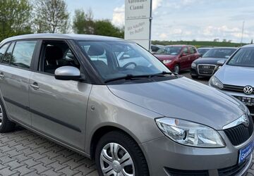 Skoda Fabia 87.407 km 8.750 &euro; Münzenberg-Gambach 35516