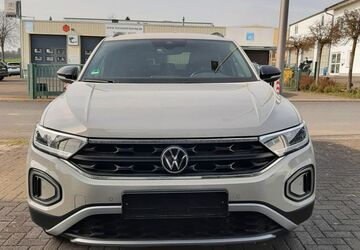 VW T-Roc 19.000 km 27.500 &euro; Wehrheim 61273