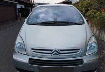 Citroen Xsara Picasso 100.060 km 4.200 &euro; Breitscheid 35767